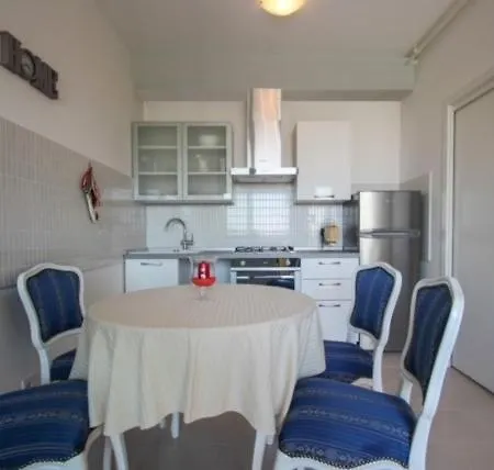 شقة Apartman Mare أوماغ
